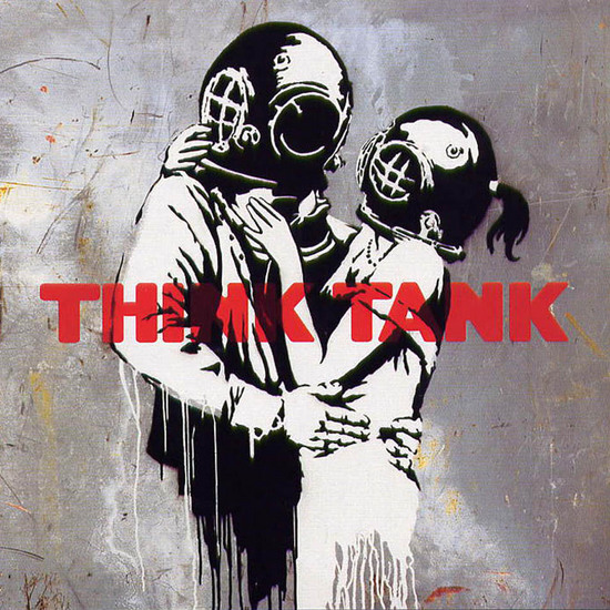blur-think_tank-frontal.jpg